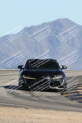 media/Oct-24-2025-Doghouse Garage (Fri) [[783d2ff07a]]/3-Intermediate/Session 3 (Turn 12)/